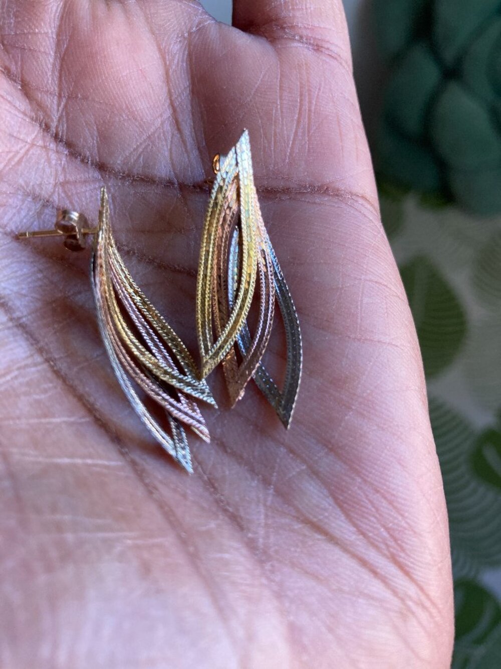 Vintage ('80s) Tri-color 14k gold leaf earrings
